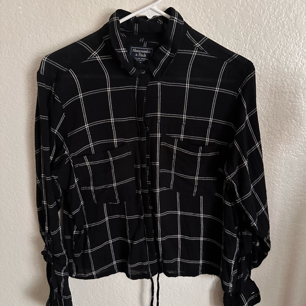 Abercrombie and Fitch Top - Size medium